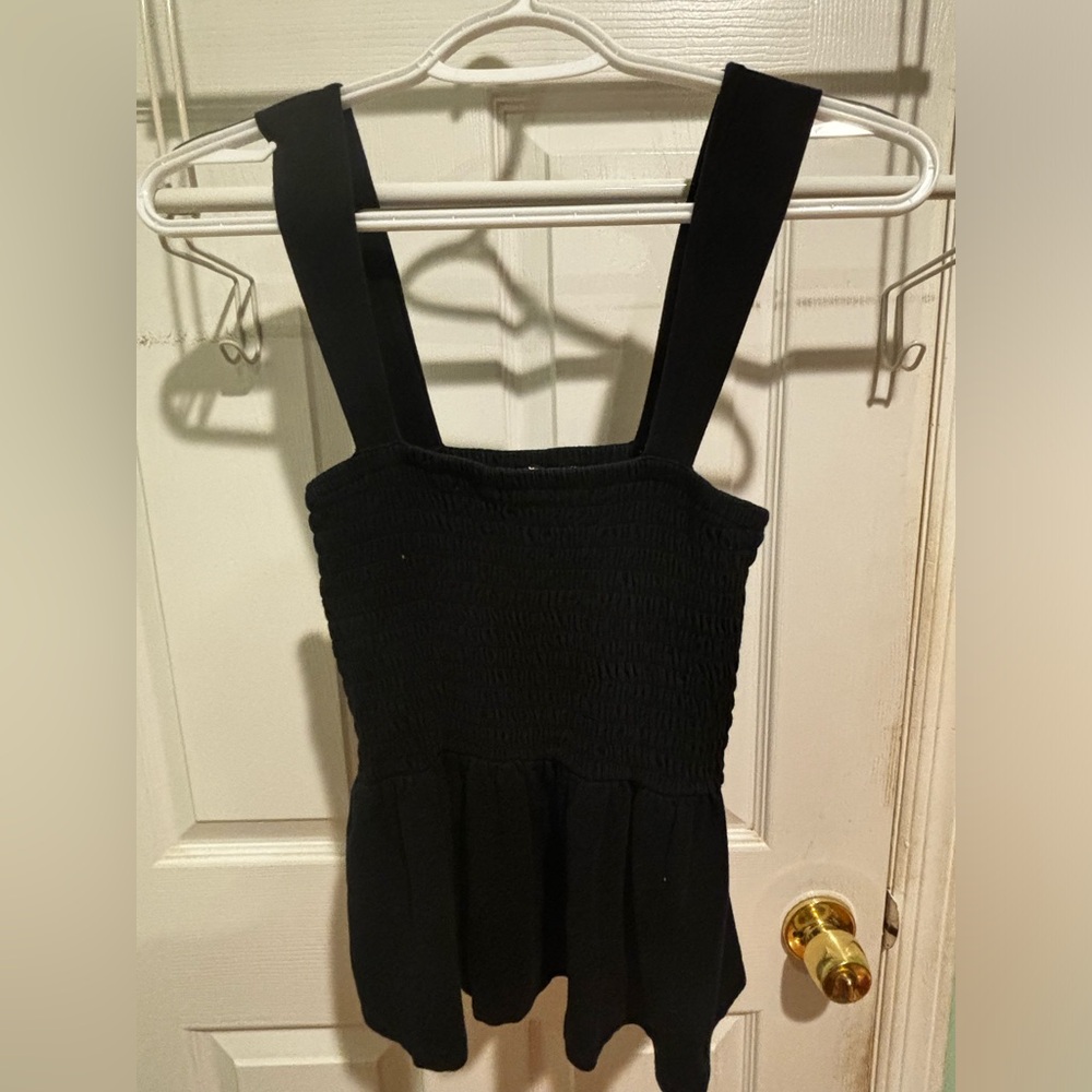 Express Black Top